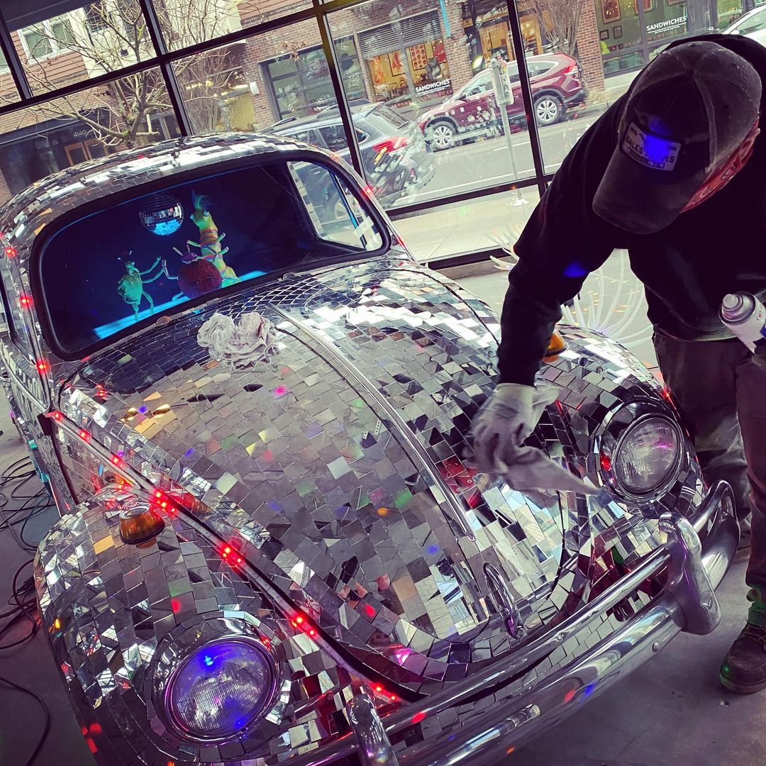 Shining up the DiscoBug!…