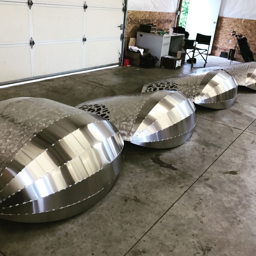 #tylerfuquacreations #cosmicspaceworm #burningman Fabricating the body panels fo…